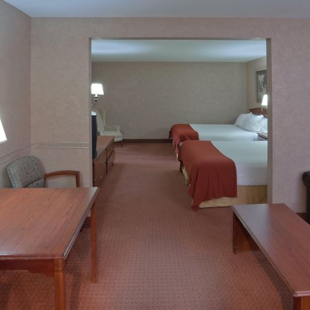Holiday Inn Express Hotel & Suites Deadwood-Gold Dust Casino, An Ihg Hotel Exterior foto